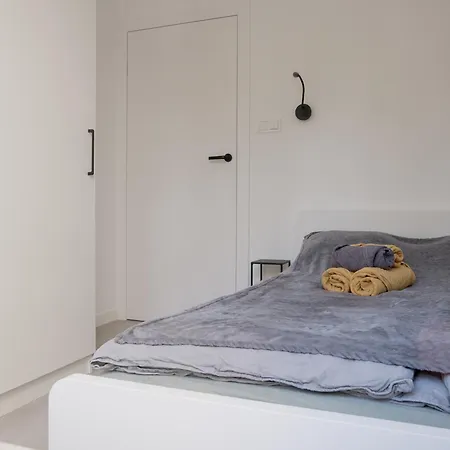 Smart Kamienica Grochow With Free Parking * Варшава