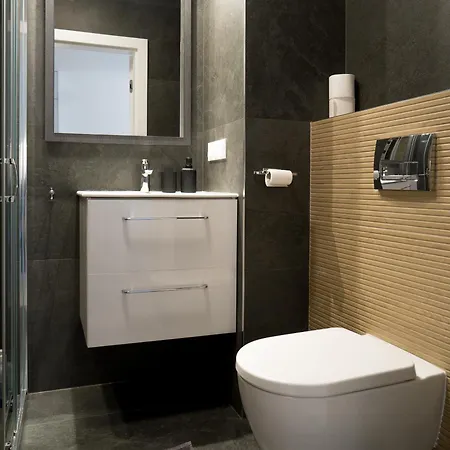 Smart Kamienica Grochow With Free Parking Apartmán