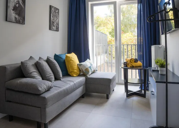 Smart Kamienica Grochow With Free Parking