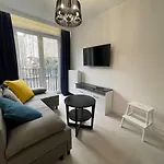 Smart Kamienica Grochow With Free Parking * Varsovie